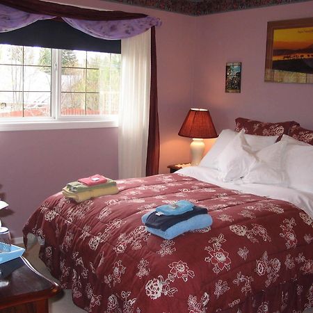 The Grateful Bed B'N'B Prince George Exterior foto